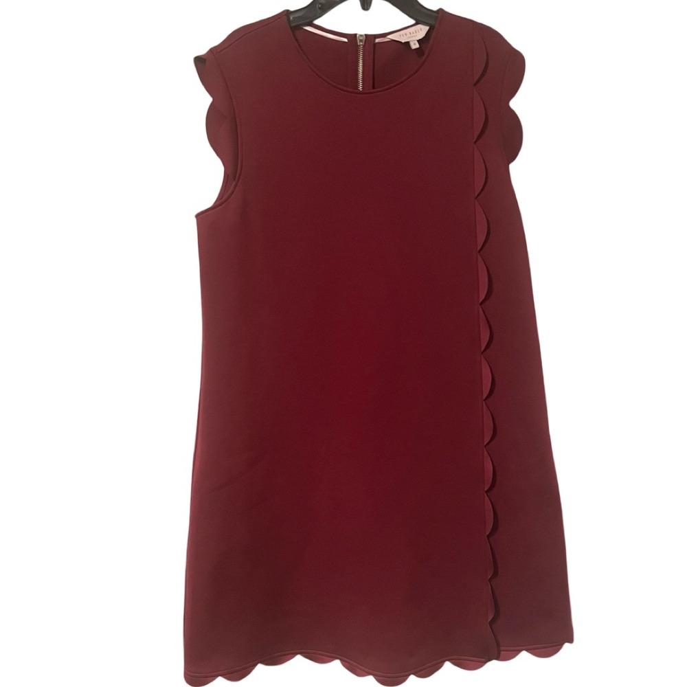 Ted Baker London Jasmint Scalloped Shift Dress Burgundy Maroon Size 4 US Size 10